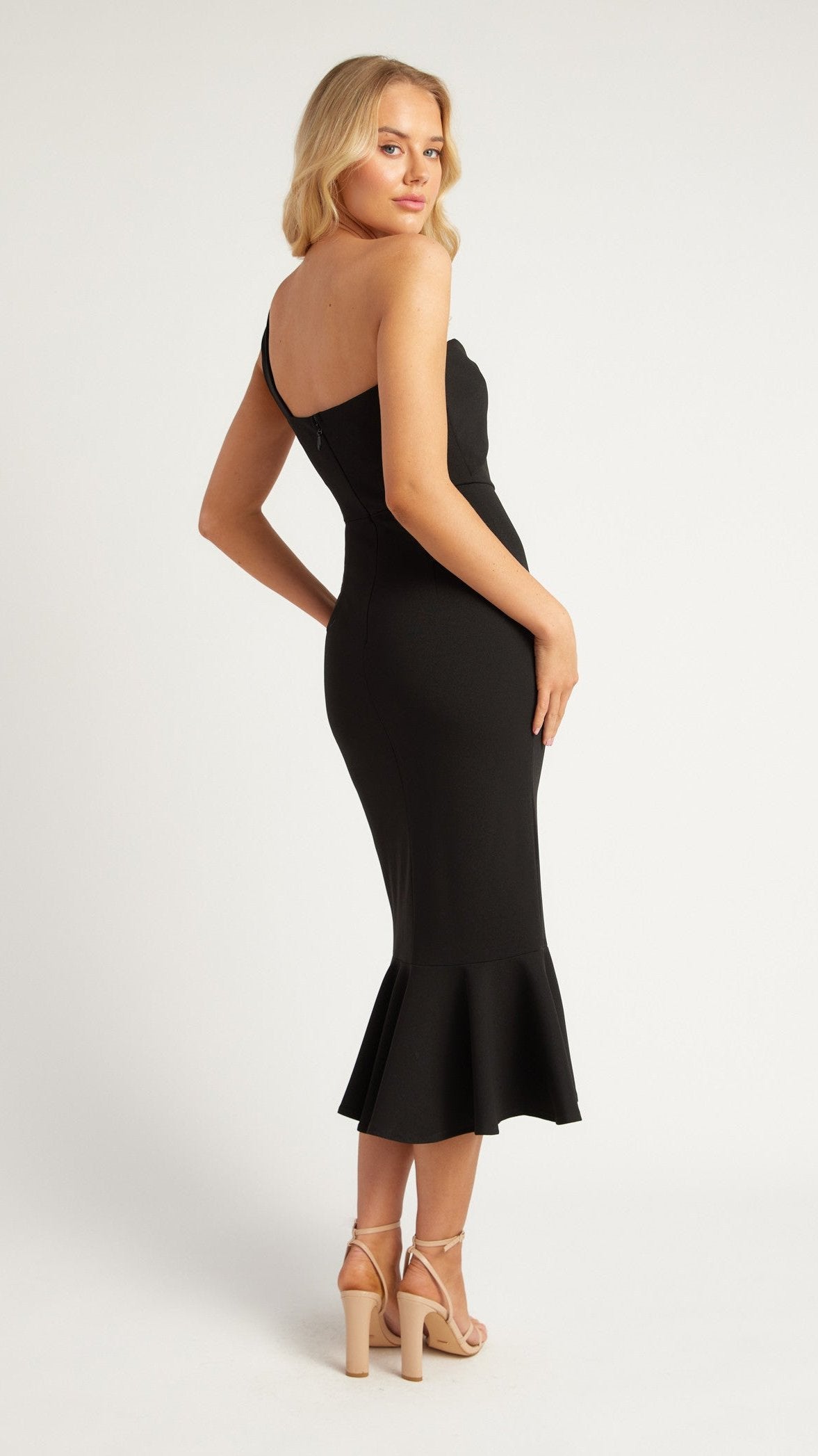 The Vivacious Dress - Black